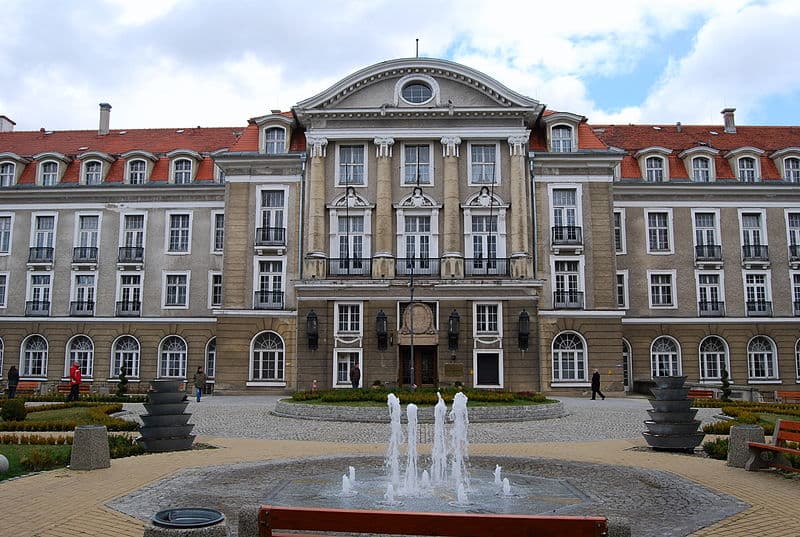 Uzdrowisko Szczawno – Jedlina "Dom Zdrojowy" view